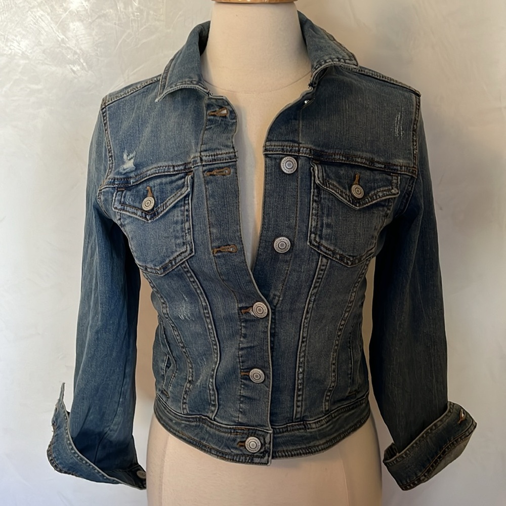 Aeropostale Light weight stretch medium wash Denim Jean Jacket Size Medium - Picture 7 of 15